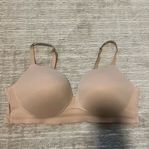 Victoria Secret Bra 40D